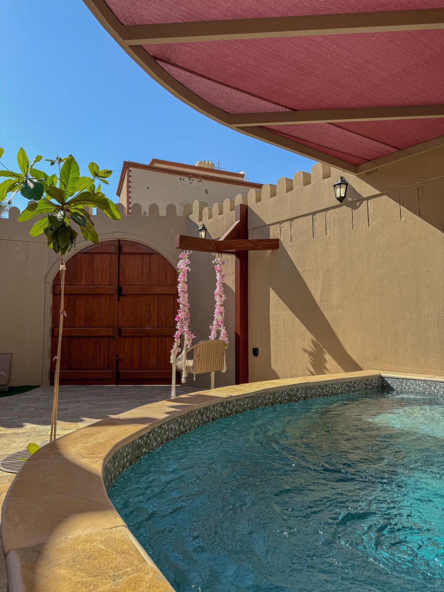 أرض الثراء Rich Land House نزوى‎